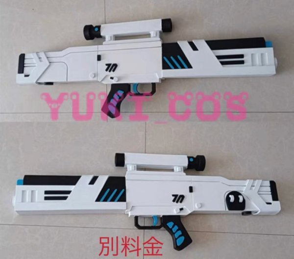 ち*ぬ様 【中古美品】ブルアカ トキ コスプレ 武器のみ ち*ぬ様 【中古
